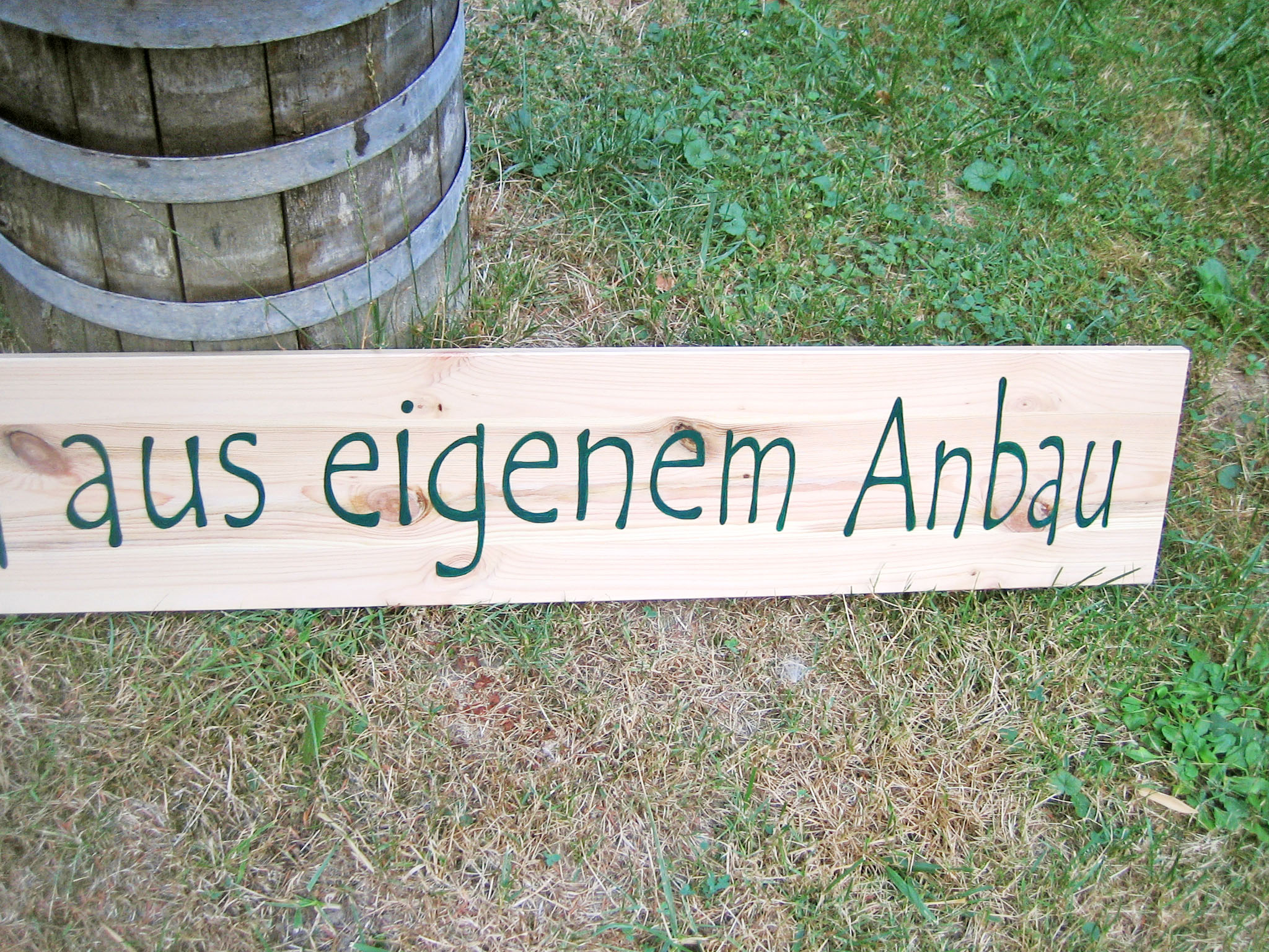 Schild Bauernhof Kartoffeln eigener Anbau